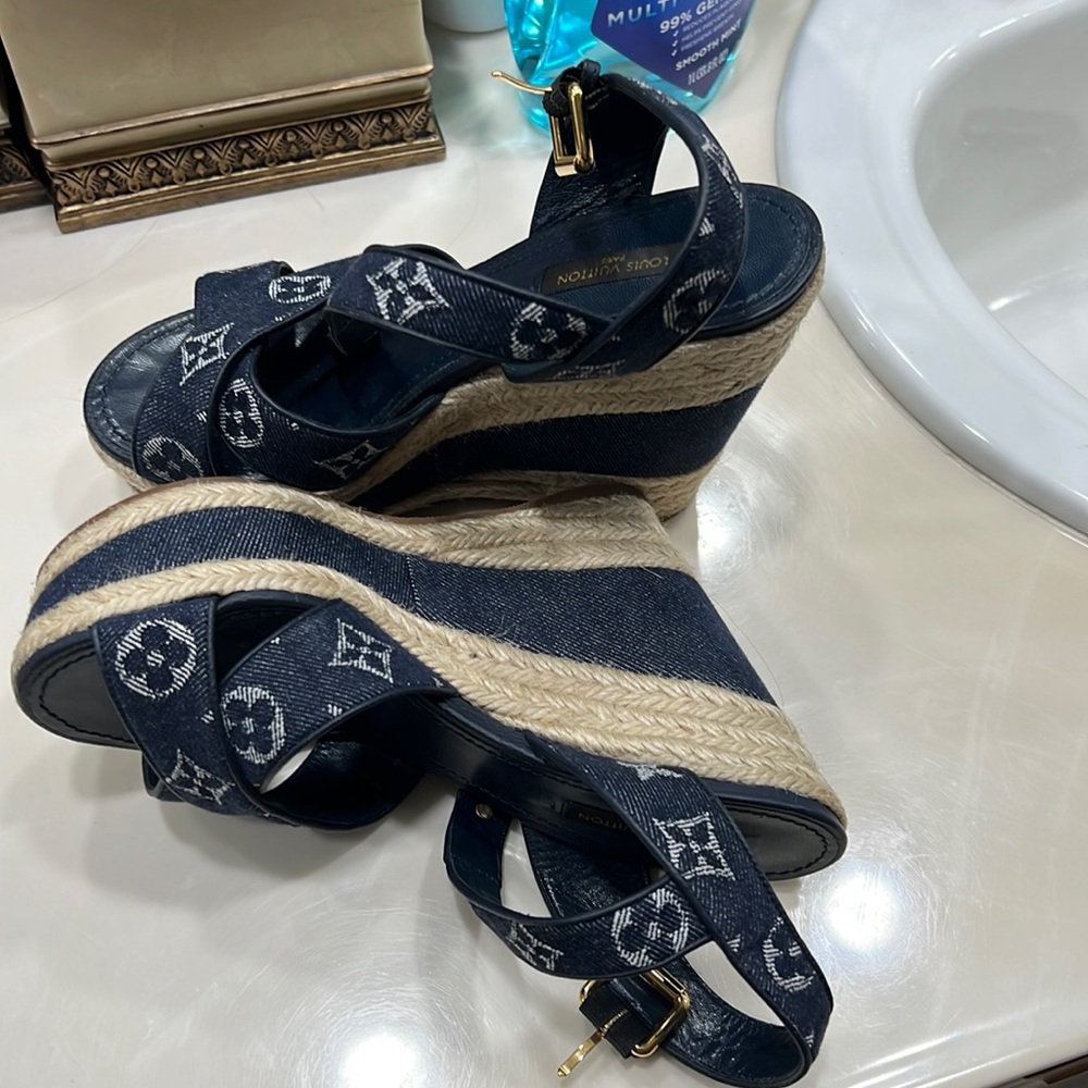 Louis Vuitton formentera wedge sandals